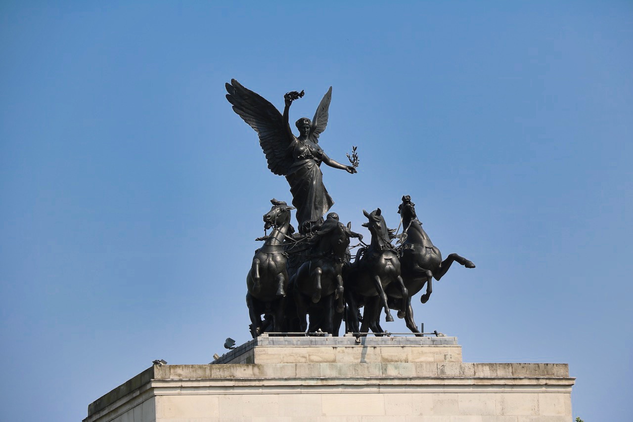 Wellington Arch Statue